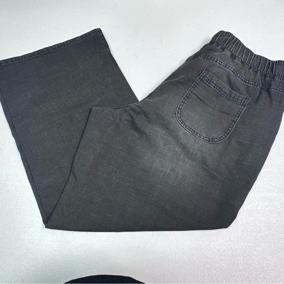 LOGO by Lori Goldstein Black Track Pants with Relaxed Fit - Picture 2 of 9